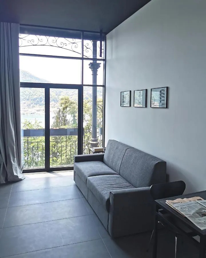 Veranda Lake View Como