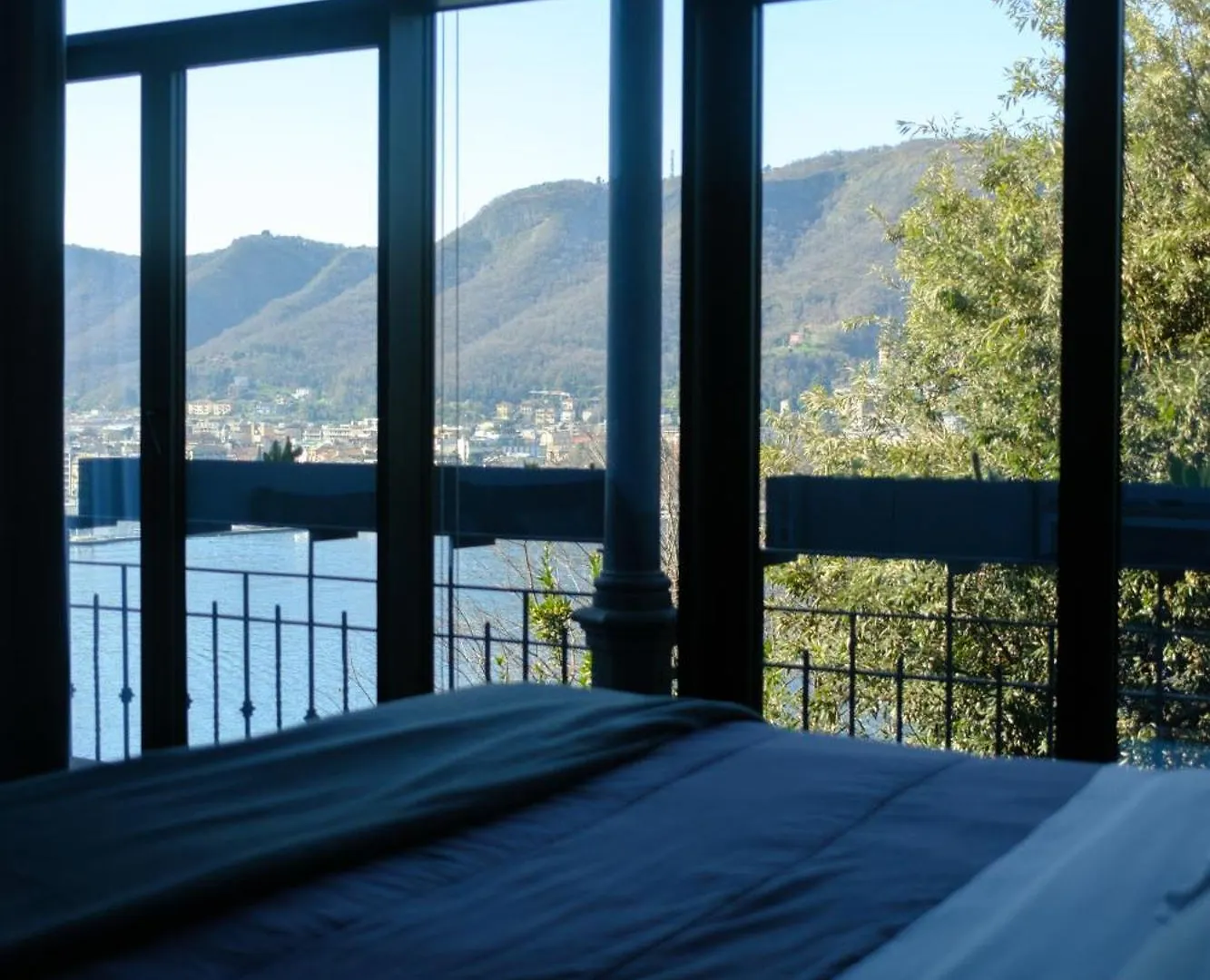 Apartment Veranda Lake View Como Italy