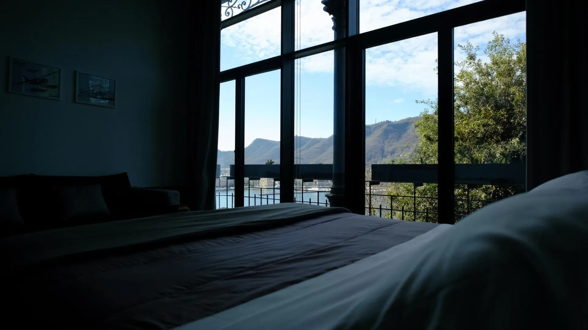 Veranda Lake View Como Lejlighed